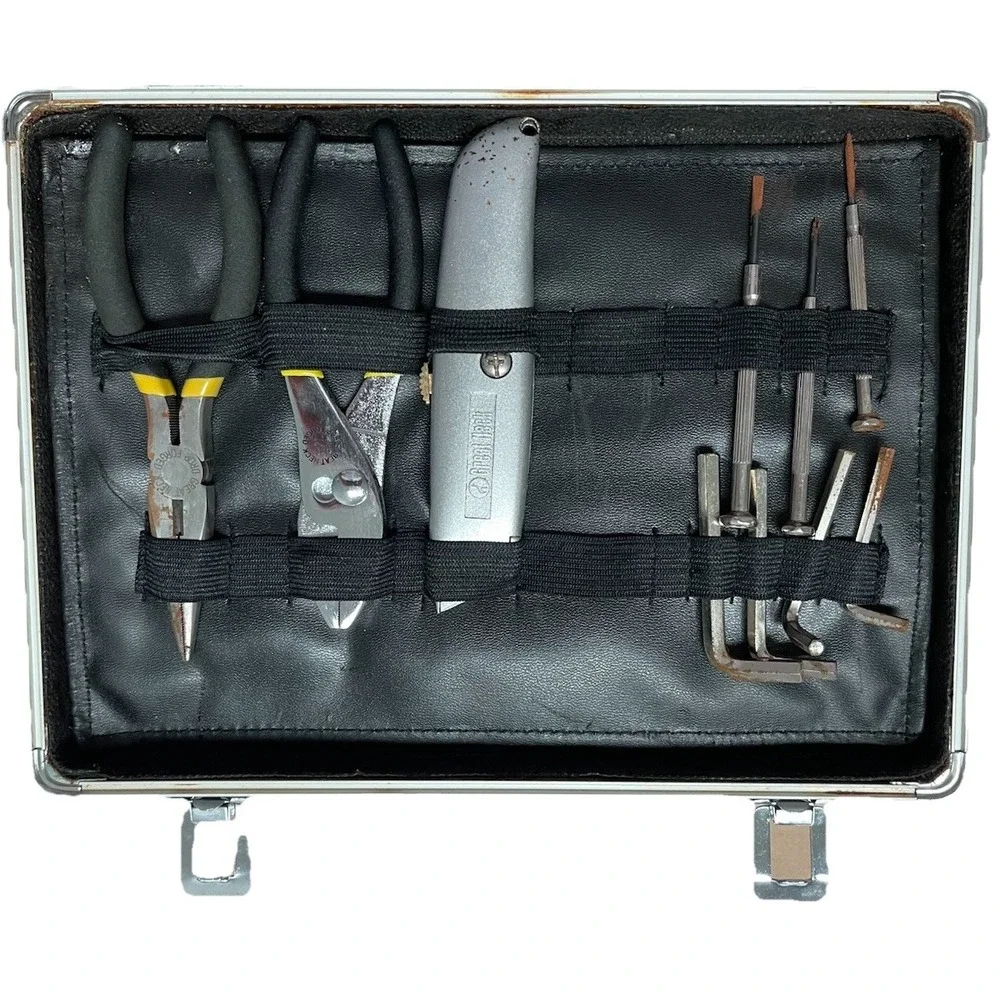 Tool Set in Hard Aluminum Briefcase w/ Harrah's Cherokee‎ Casino & Hotel Plaque